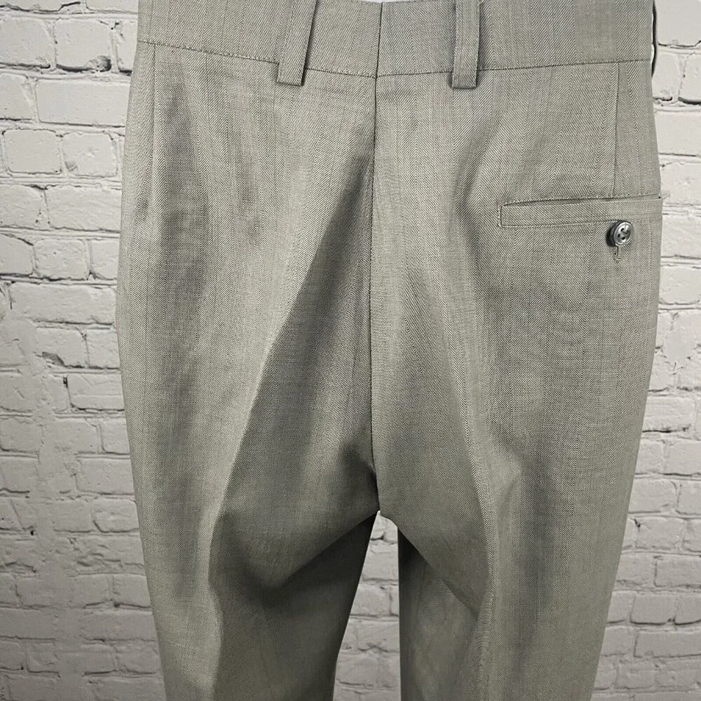 Navdeep Grey Striped Suit Set 3 Button Ventless Blazer Pleated Size 42 (31x29)